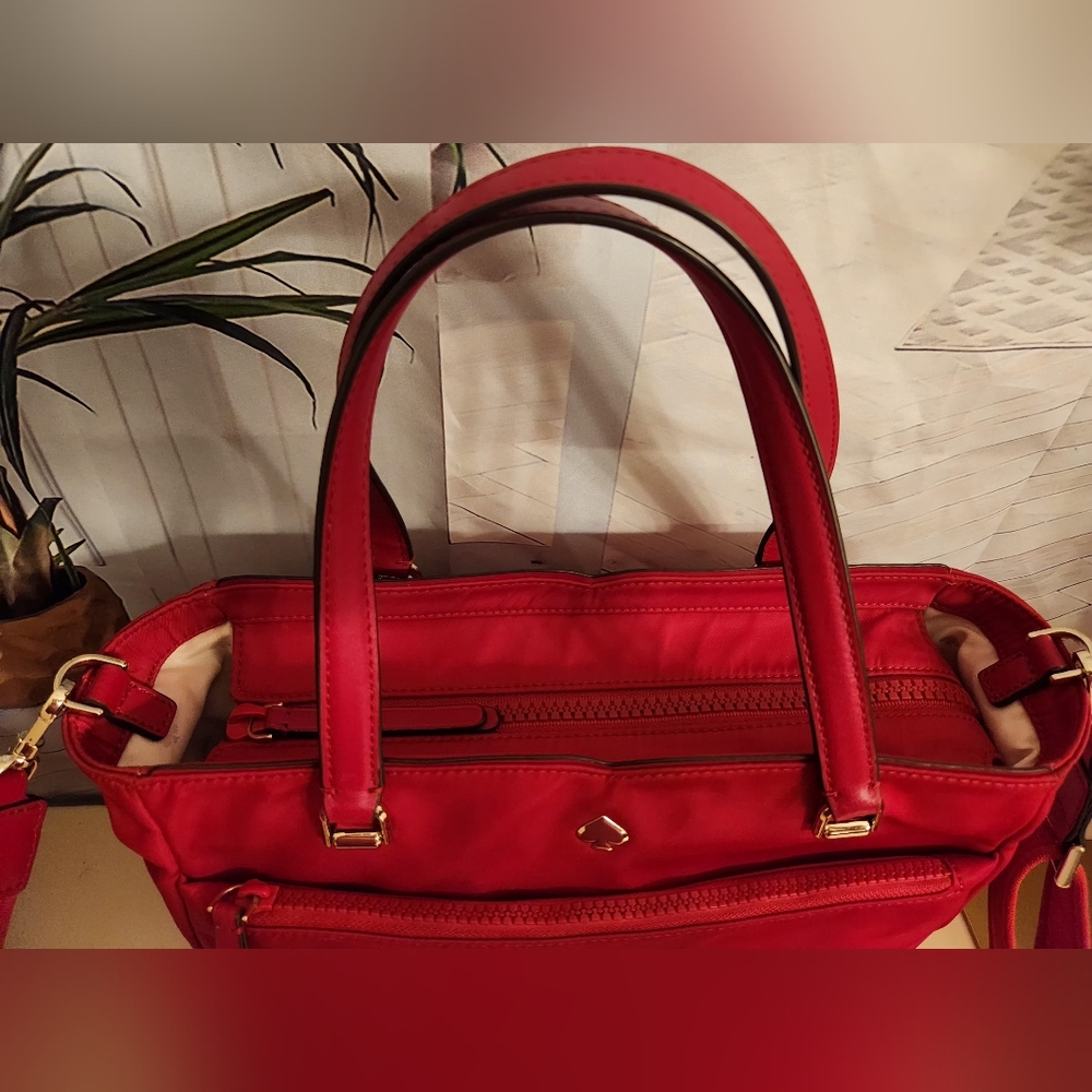 Stunning Red Kate Spade Convertible Crossbody Bag! - Picture 2 of 16